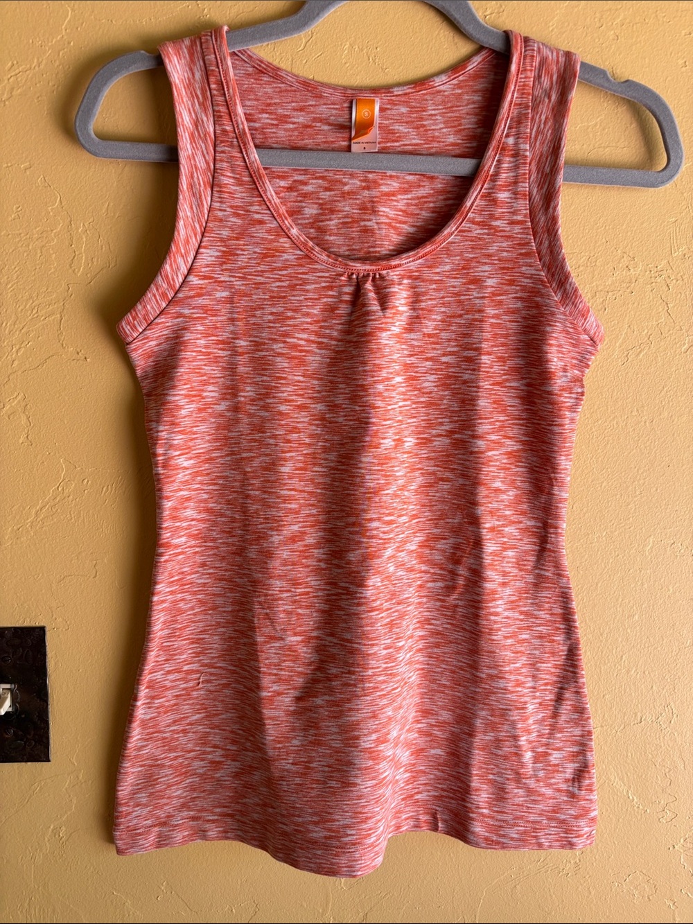 Lucy Orange Heathered Scoop Neck Tank Top